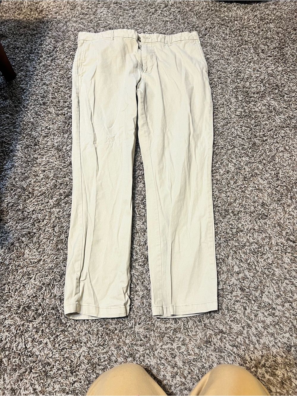 Men’s khaki old navy slim pants. Size 36/30